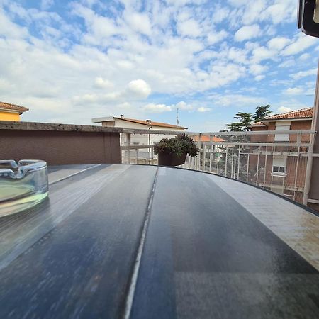 Appartamento Casa Adry Peschiera del Garda Esterno foto