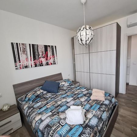 Appartamento Casa Adry Peschiera del Garda Esterno foto